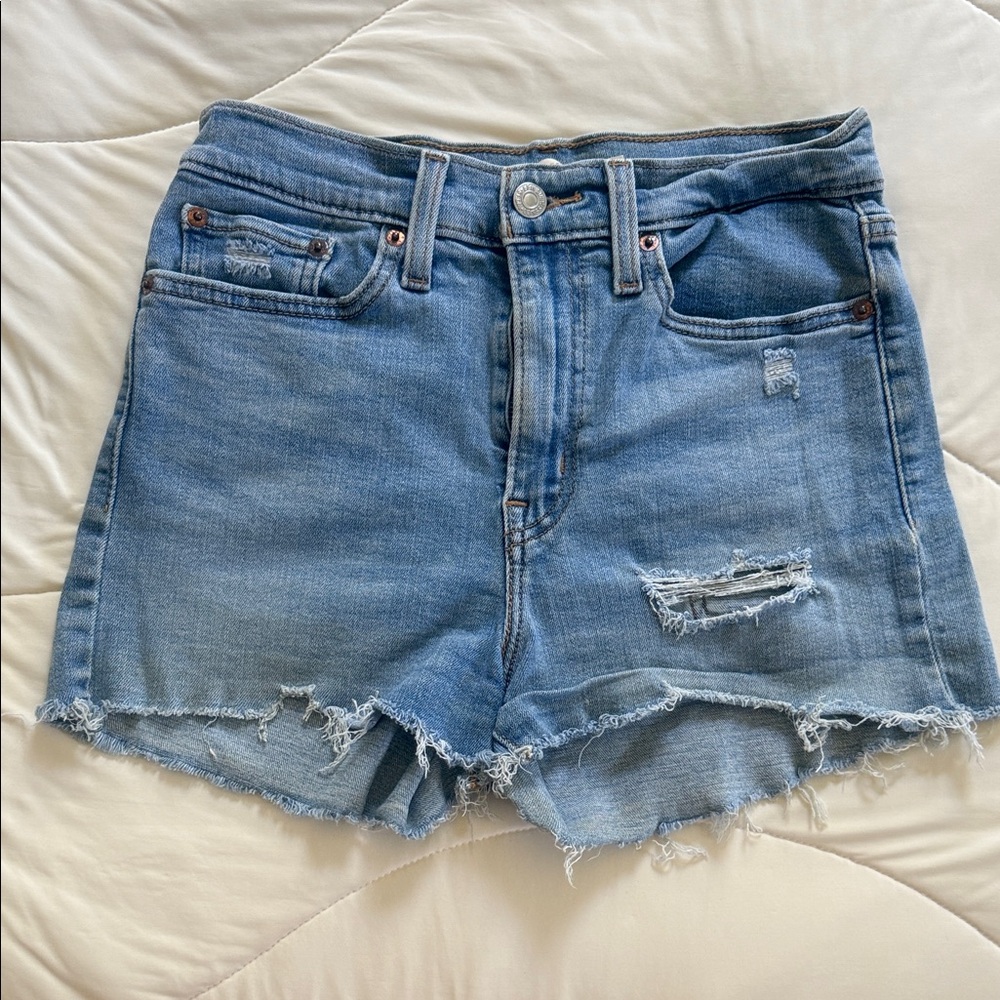 Levi's Light Blue Jean Shorts - Picture 3 of 4